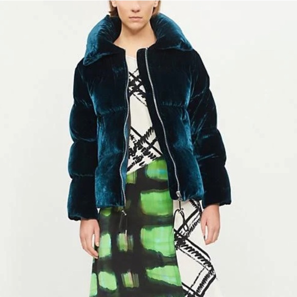 Atenea Down Jacket - Picture 1 of 5